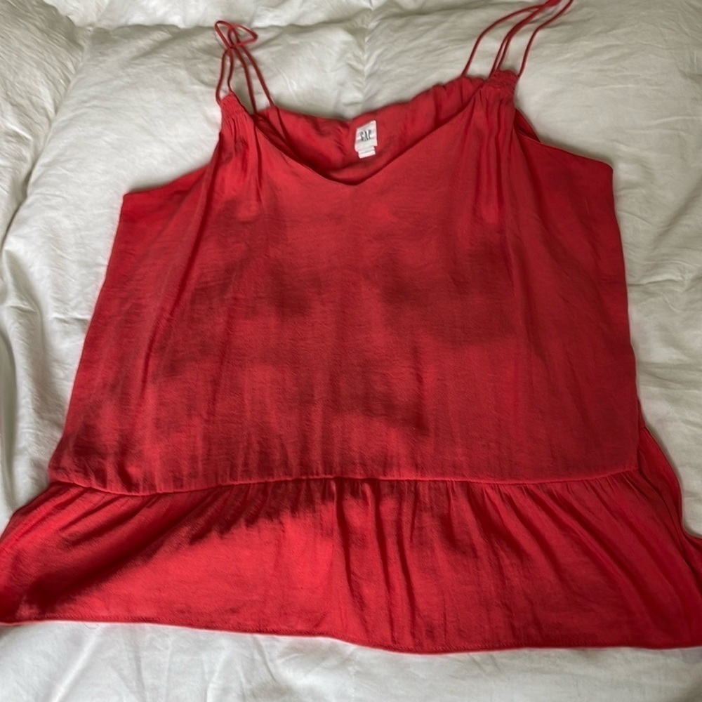 Gap V Neck flowy tank top, salmon color, size 14